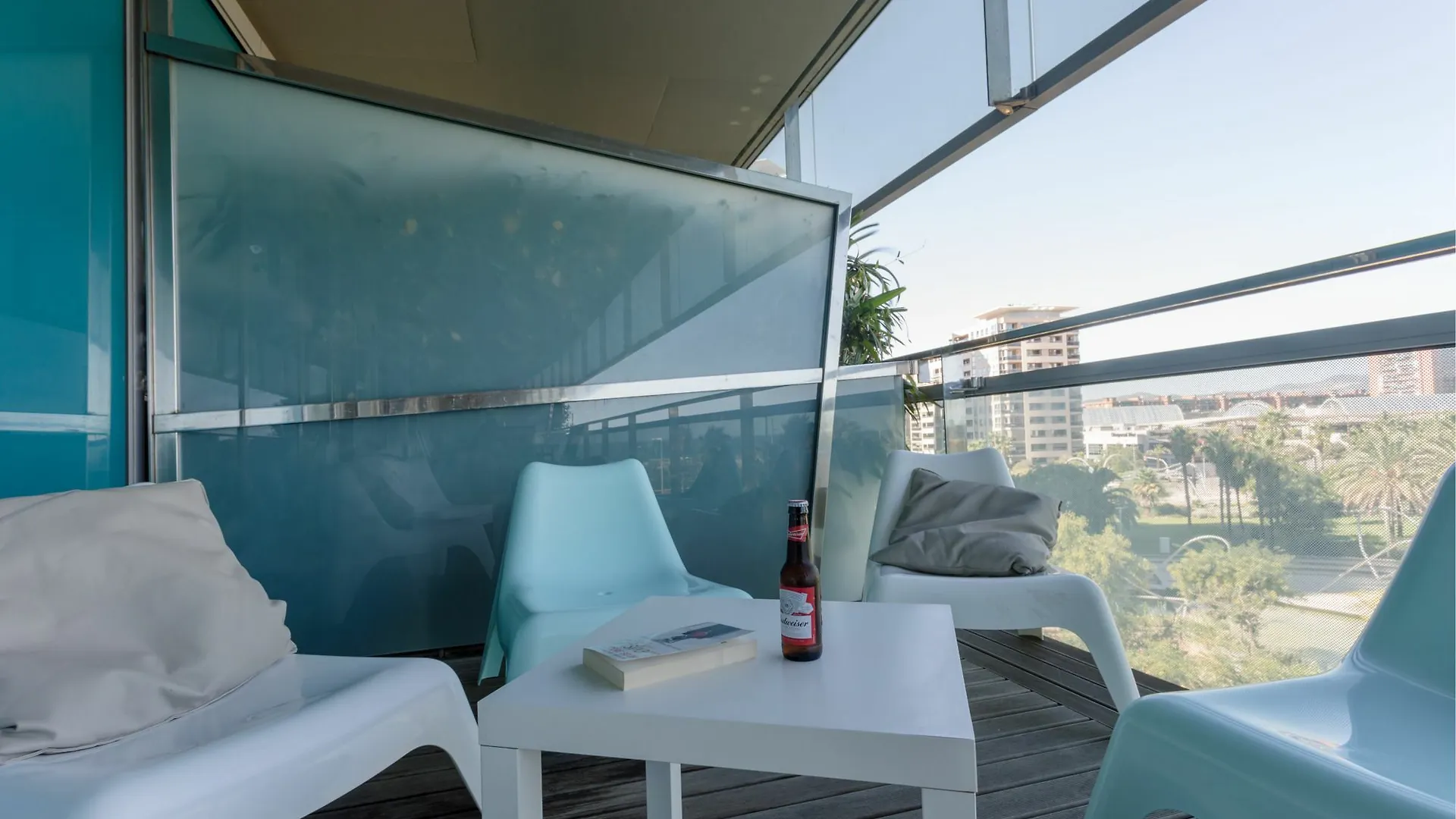 Unique Rentals-Seafront Luxe Suites Барселона
